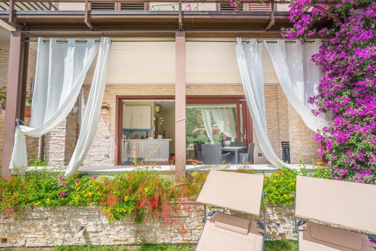 Villa Luna . Chia Eden Rock . Wifi Ac Riva dei Pini Dış mekan fotoğraf